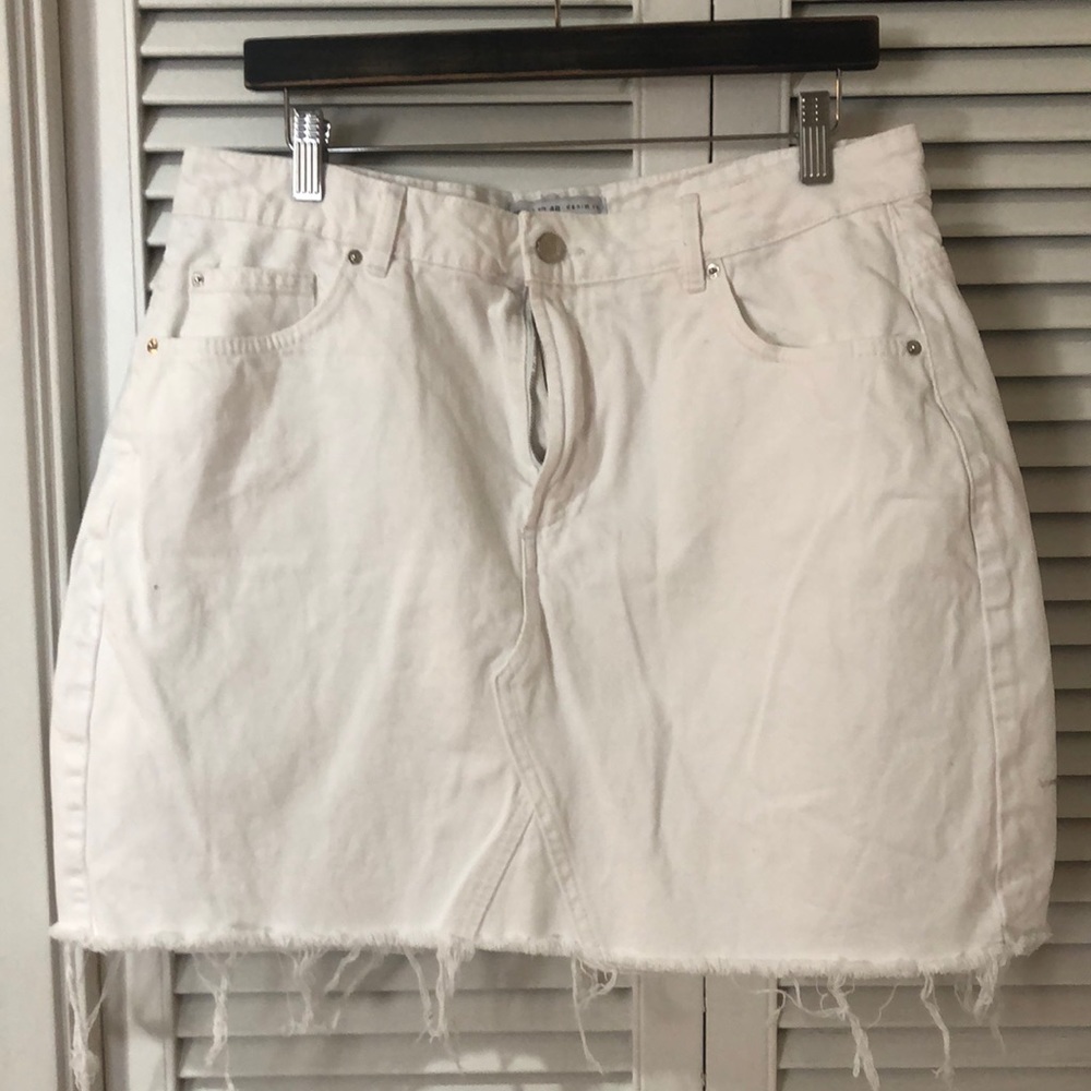 Cute white jean skirt